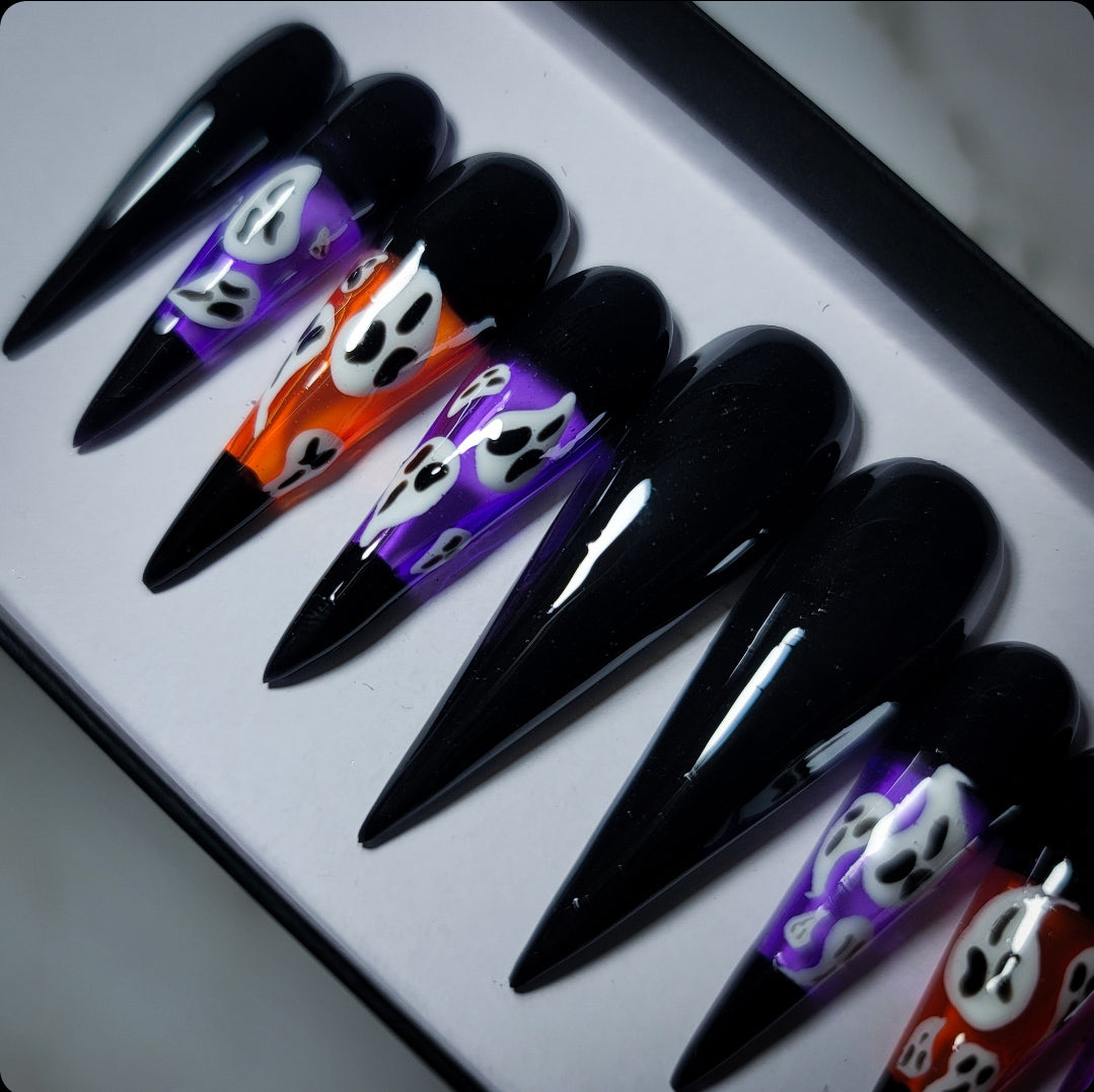 Spooky Lamp (Glow in the Dark) Press on Nail Set