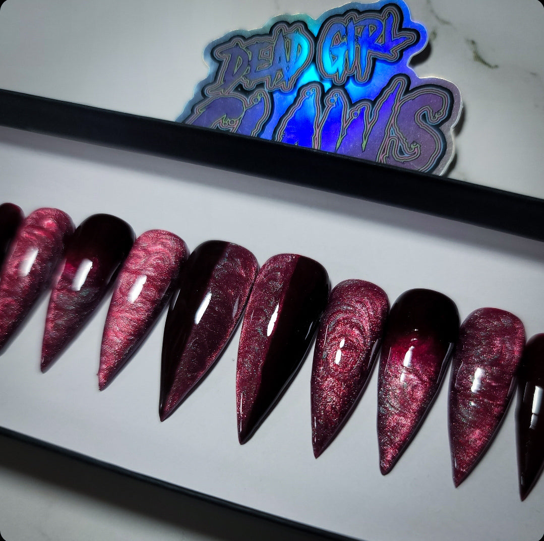 Divination Press on Nail Set