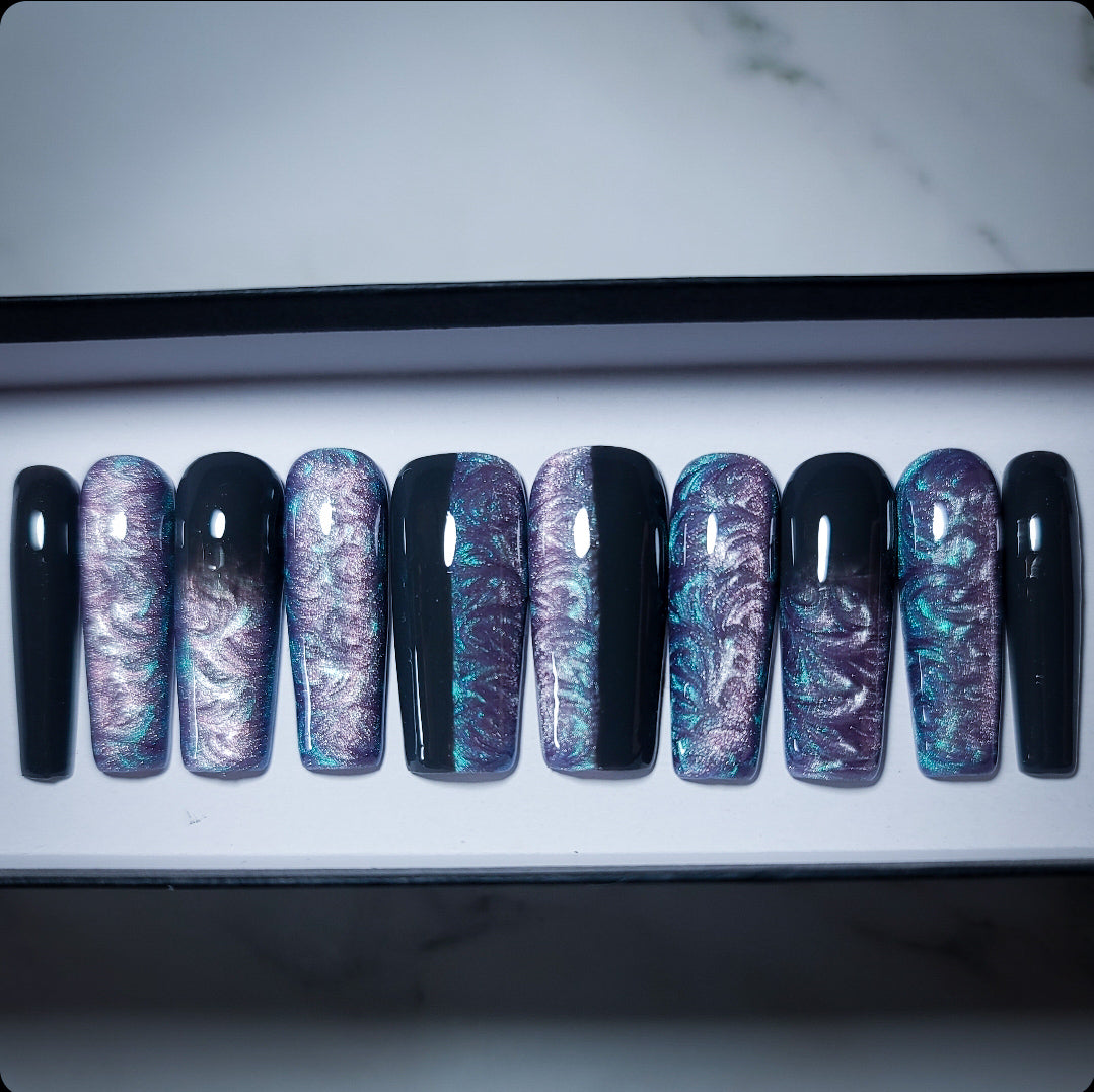 Athame Press on Nail Set