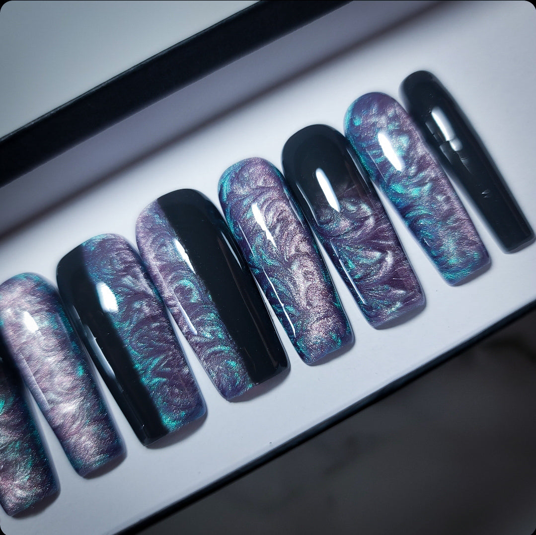 Athame Press on Nail Set