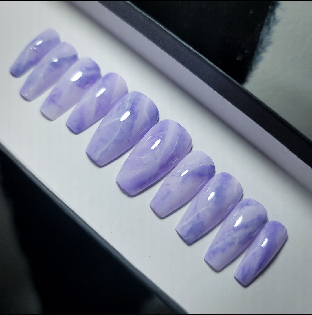 Amethyst Press on Nail Set