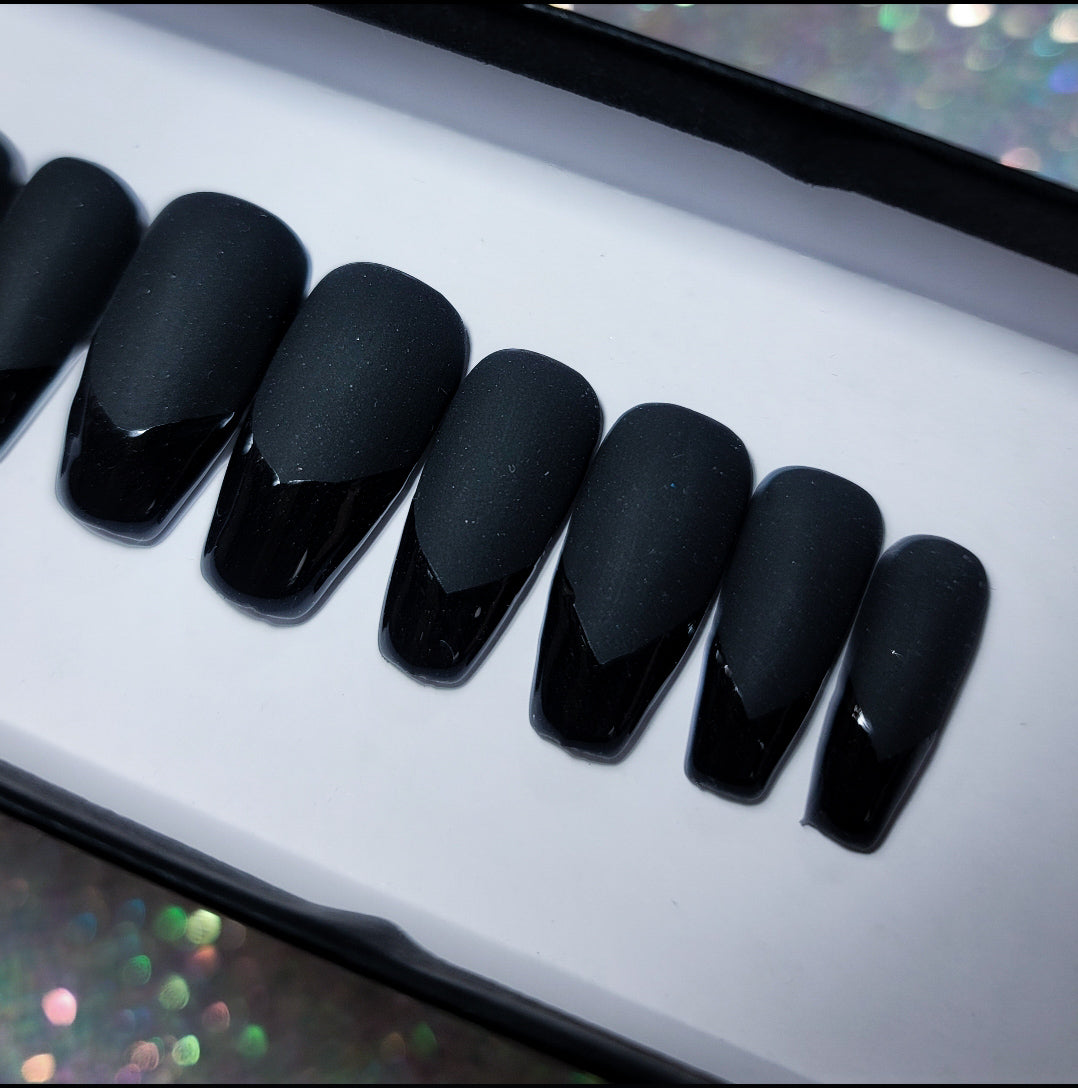 Obsidian Press on Nail set
