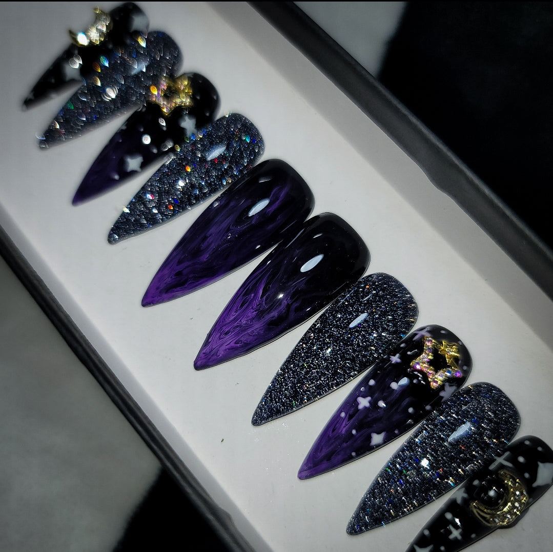 Practical Magic Press on Nail Set