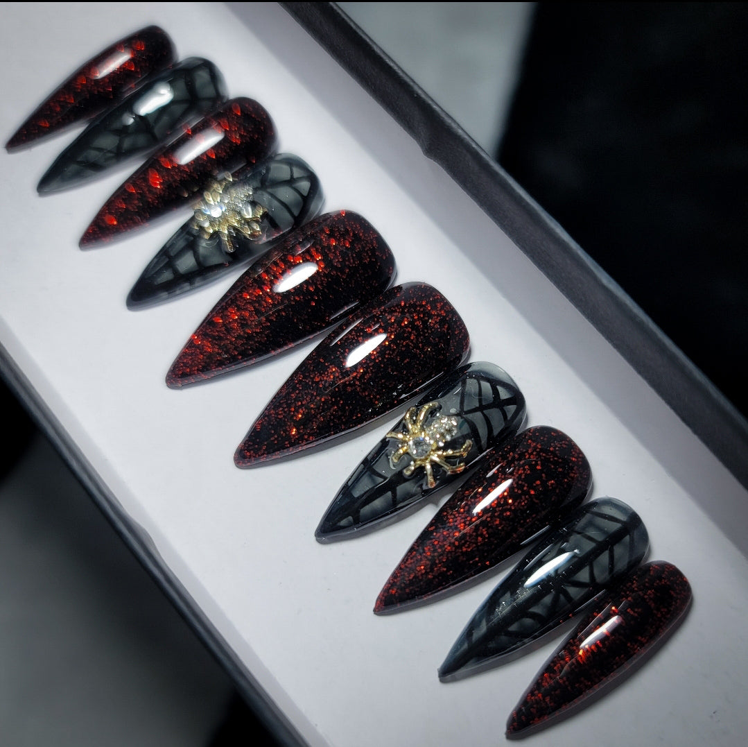 Black Widow Press on Nail set