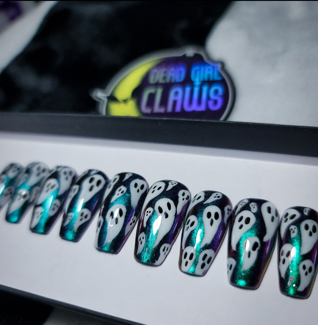 Spook! Press on Nail Set