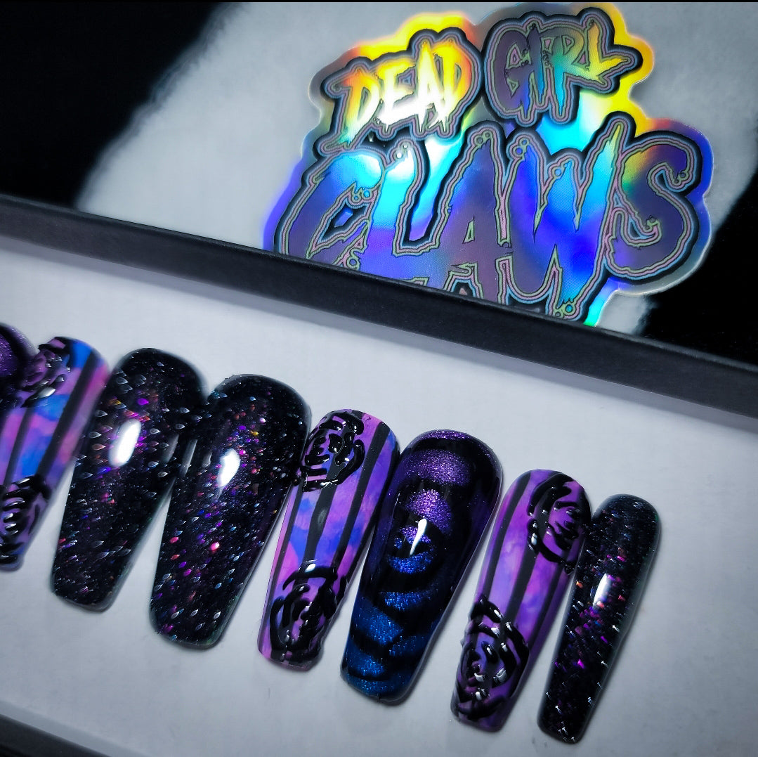 Flora Press on Nail Set