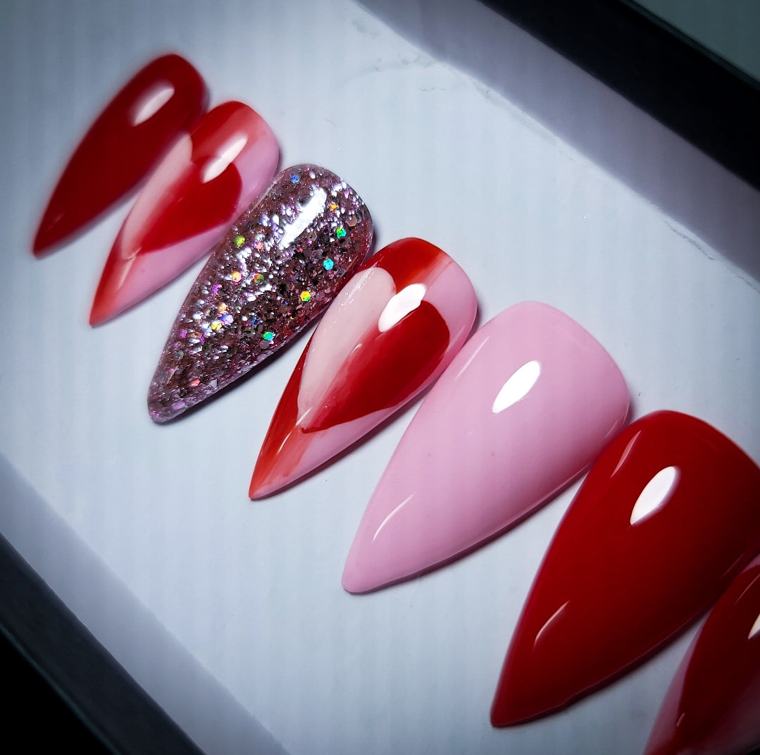 Love Press on Nail Set