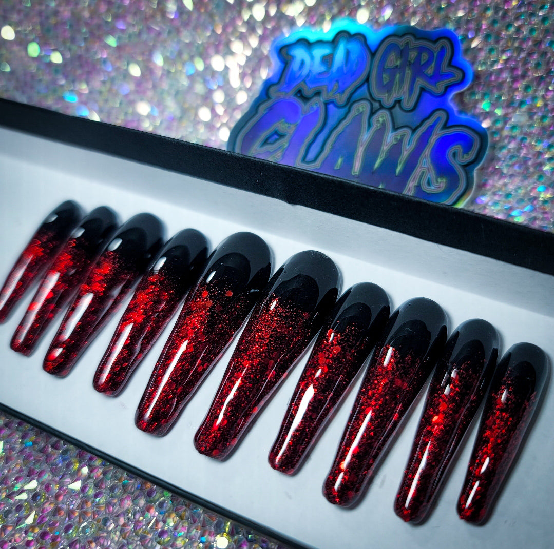 Bite Me Press on nail Set