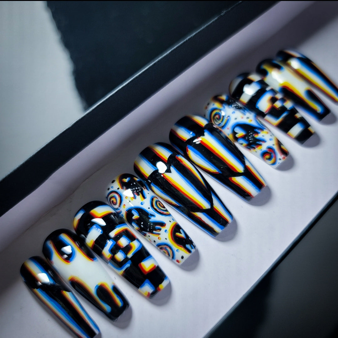 So Trippy Press on Nail Set