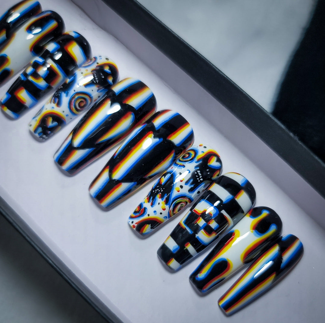 So Trippy Press on Nail Set