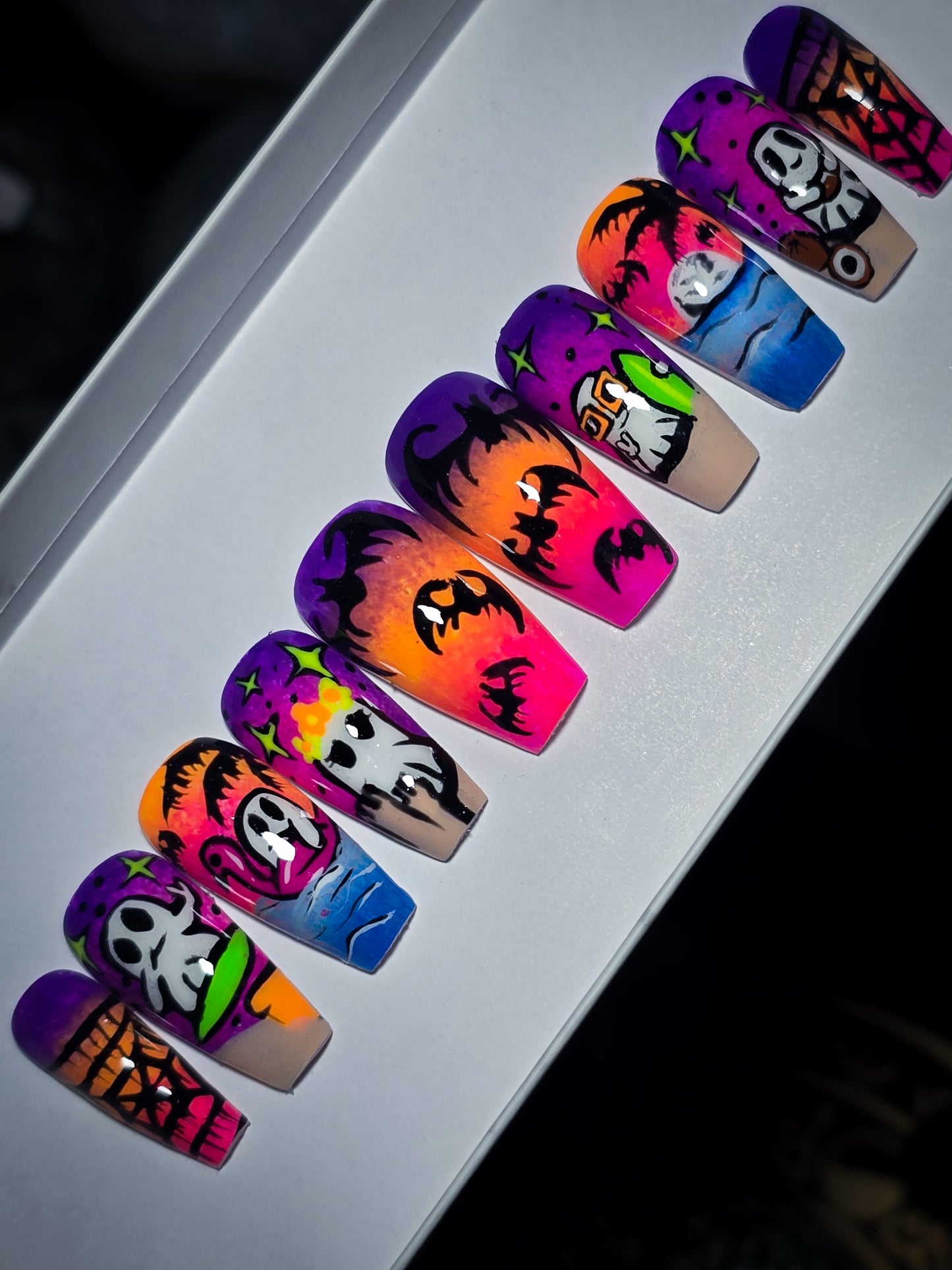 Ghoulish Getaway Press on Nail Set