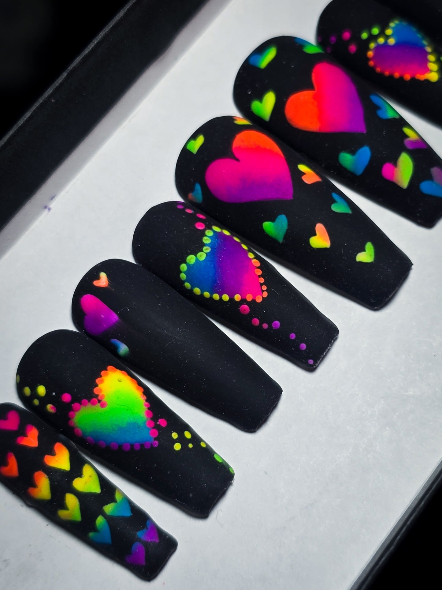 Electric Love Press on Nail Set