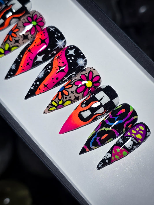 Cosmic Groove Press on Nail Set