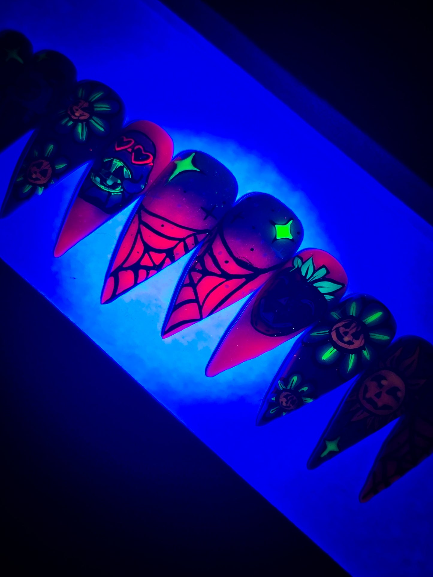 Sweet and Spooky Press on Nail Set