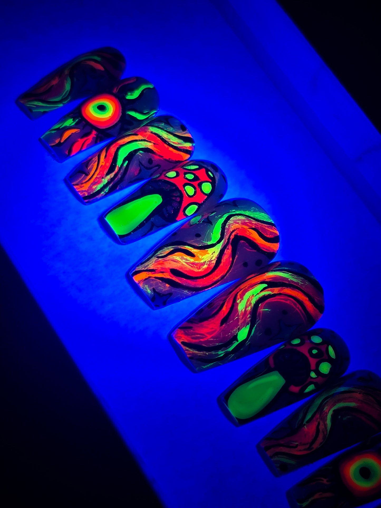 Neon Dreamscape Press on Nail Set