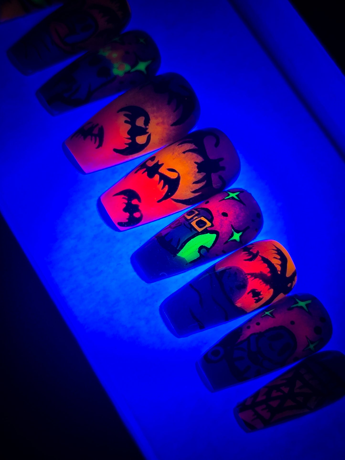 Ghoulish Getaway Press on Nail Set