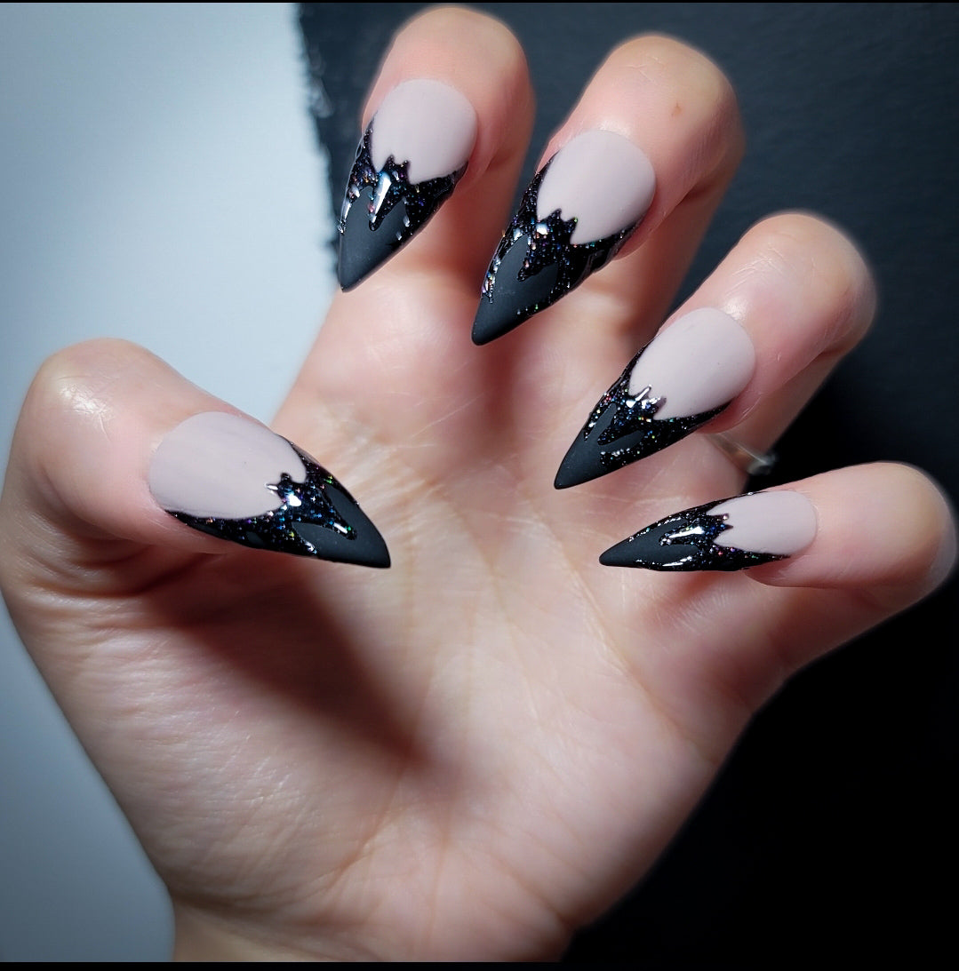 Embrace the Darkness Press on Nail Set