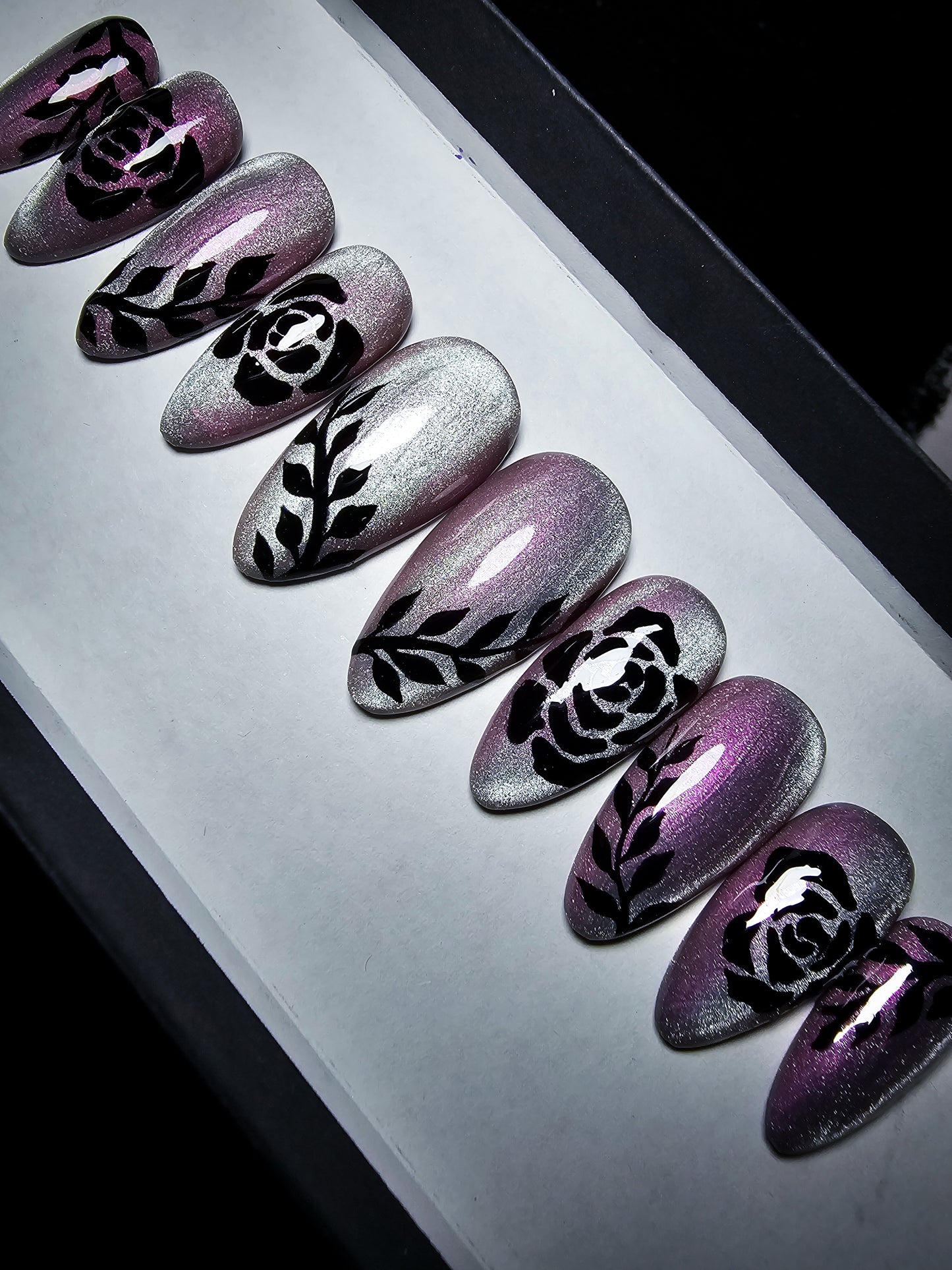 Ravishing Press on Nail Set