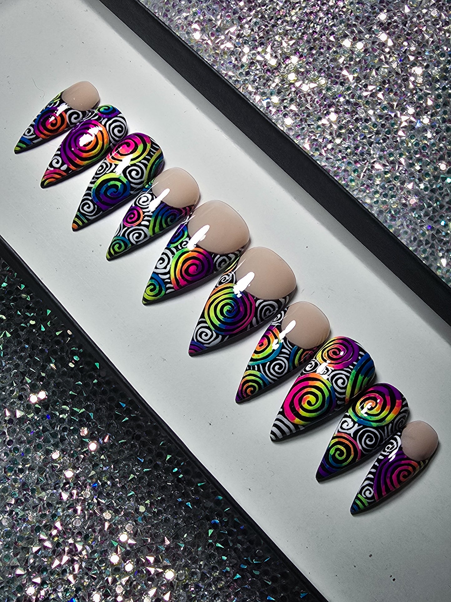 Psychedelic Dreams Press on Nail Set