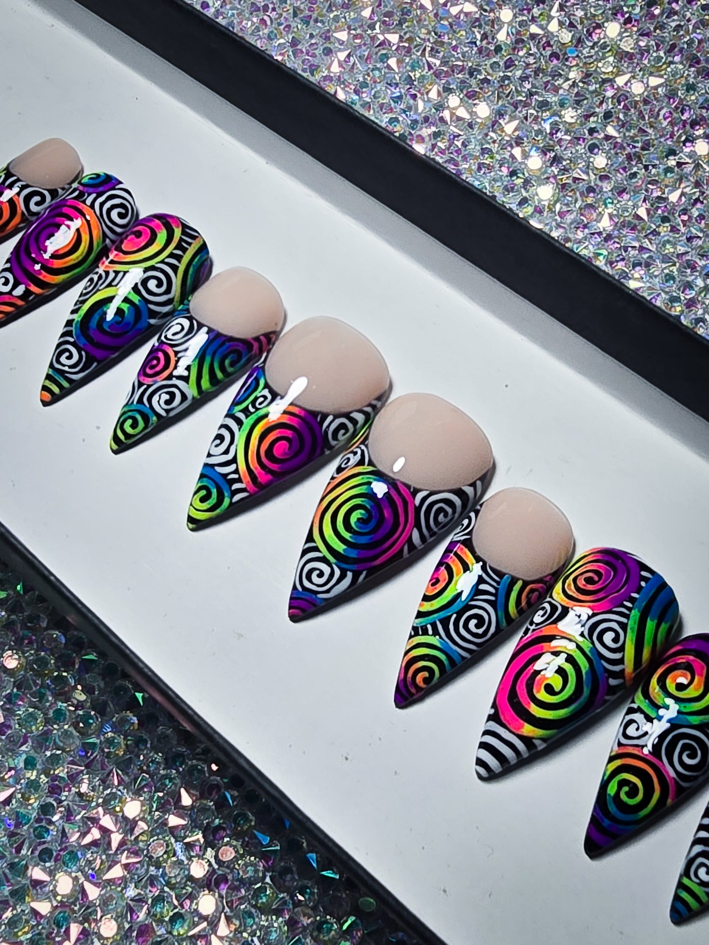 Psychedelic Dreams Press on Nail Set