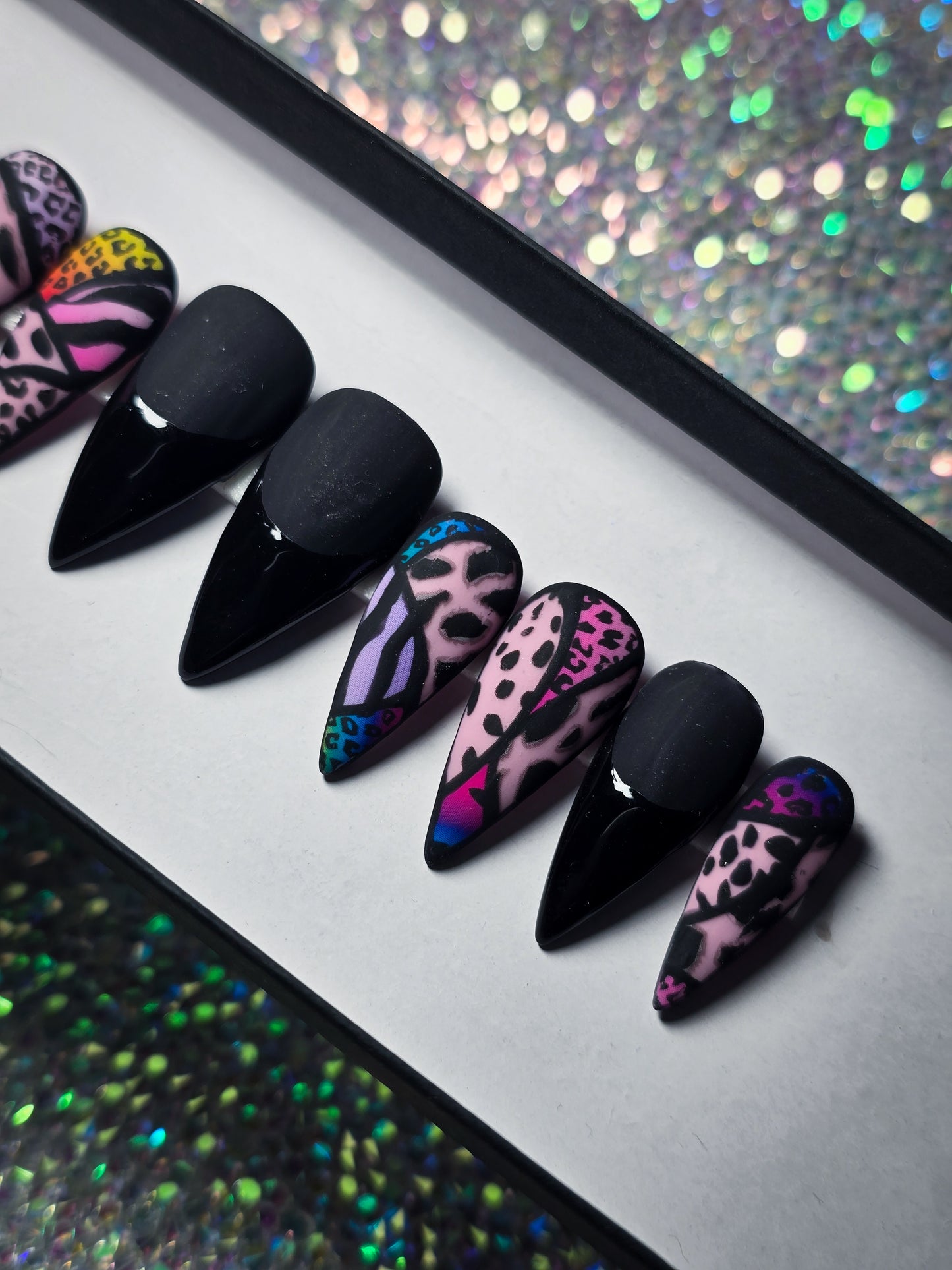 Wildcat Press on Nail Set (Thermal & Glow in the Dark)