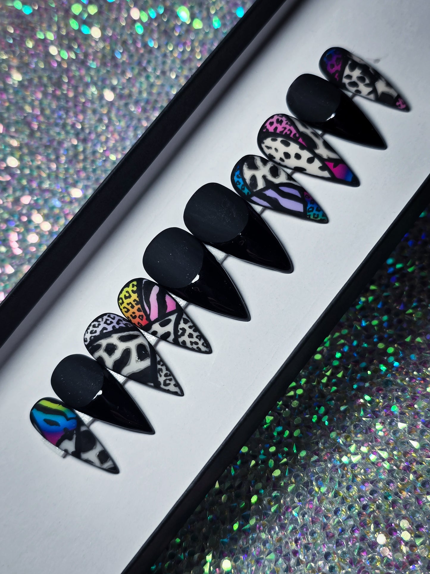Wildcat Press on Nail Set (Thermal & Glow in the Dark)
