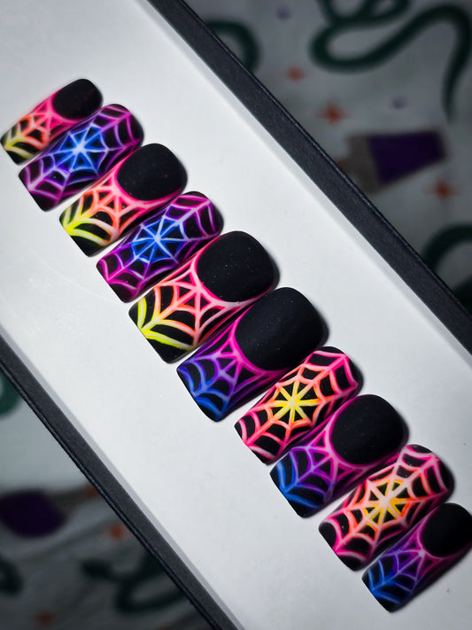 Shadow Weaver Press on Nail Set