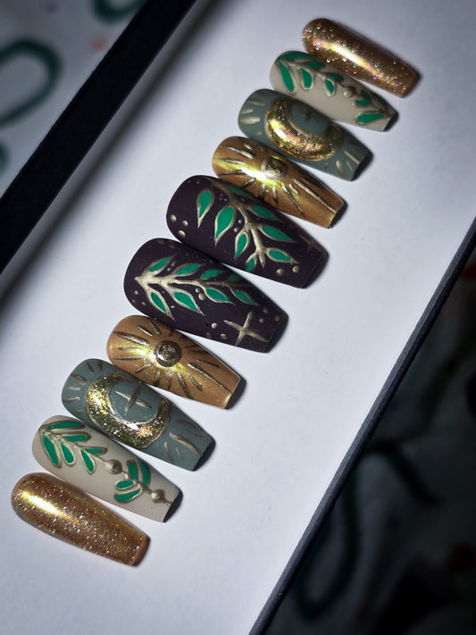 Mystic Foliage Press on Nail Set