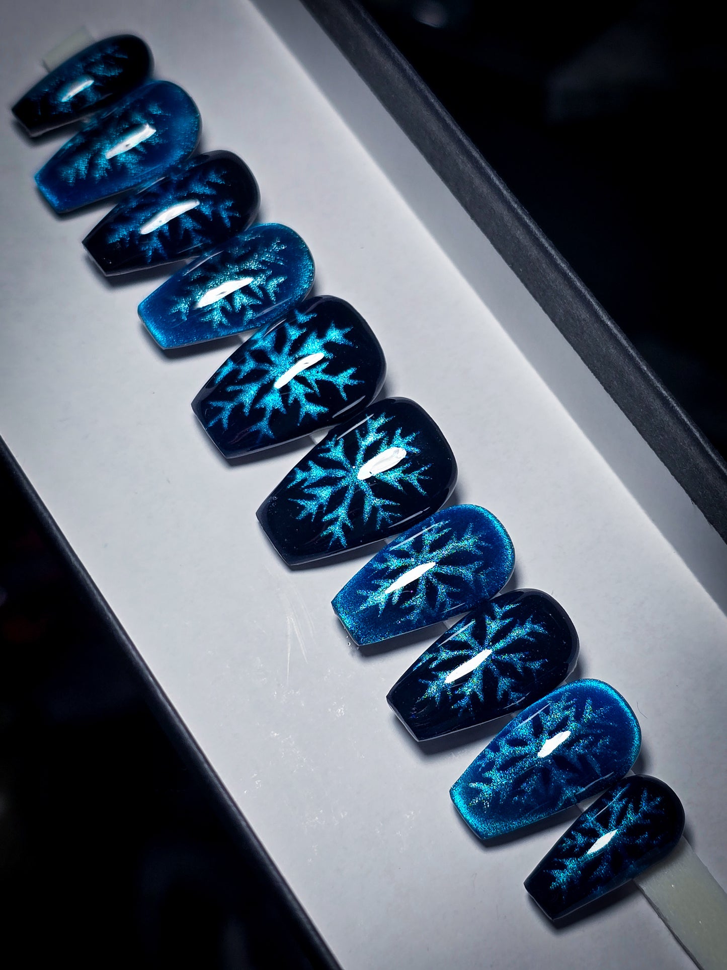 Winter Wonder Press on Nail Set