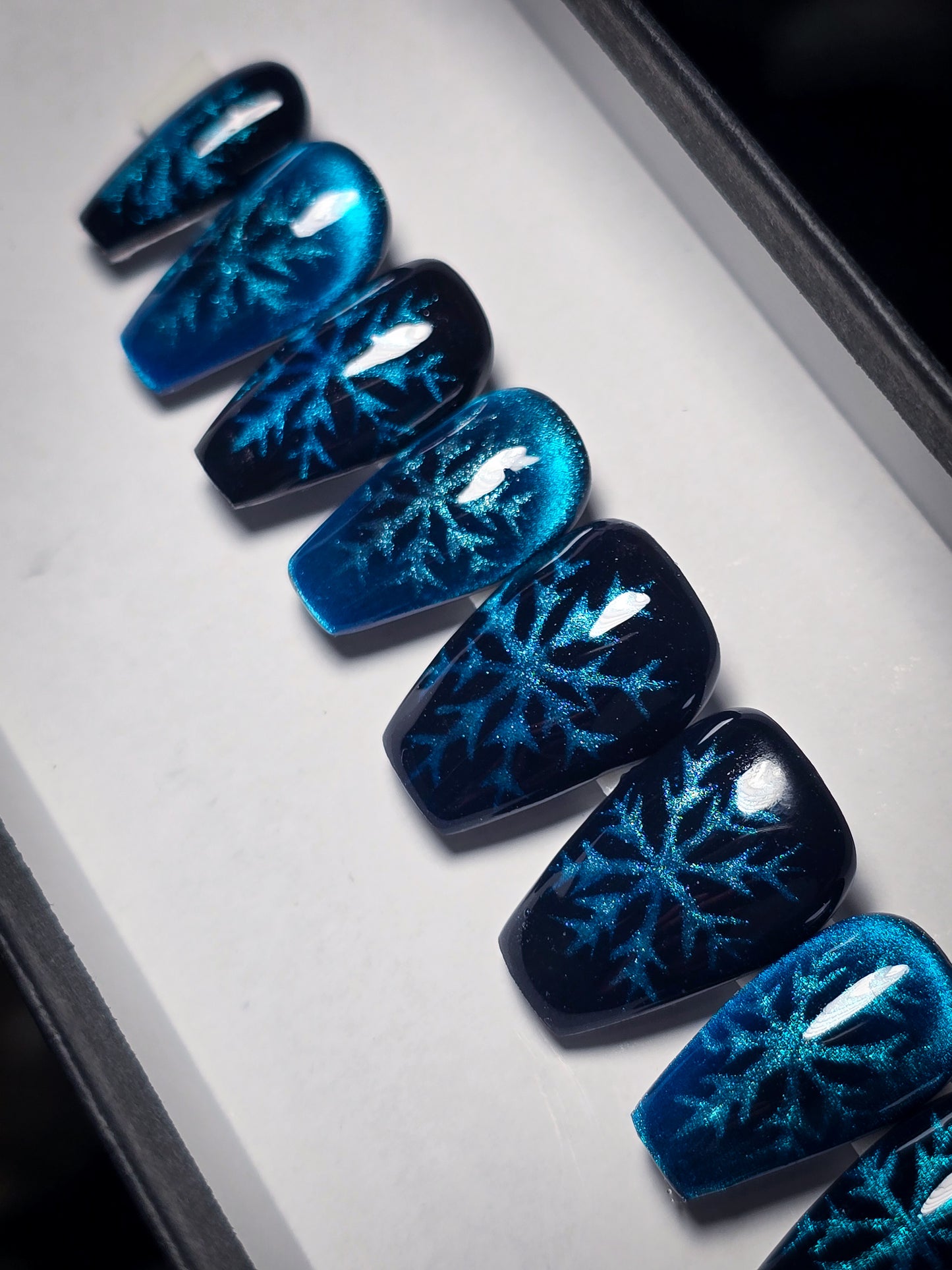 Winter Wonder Press on Nail Set