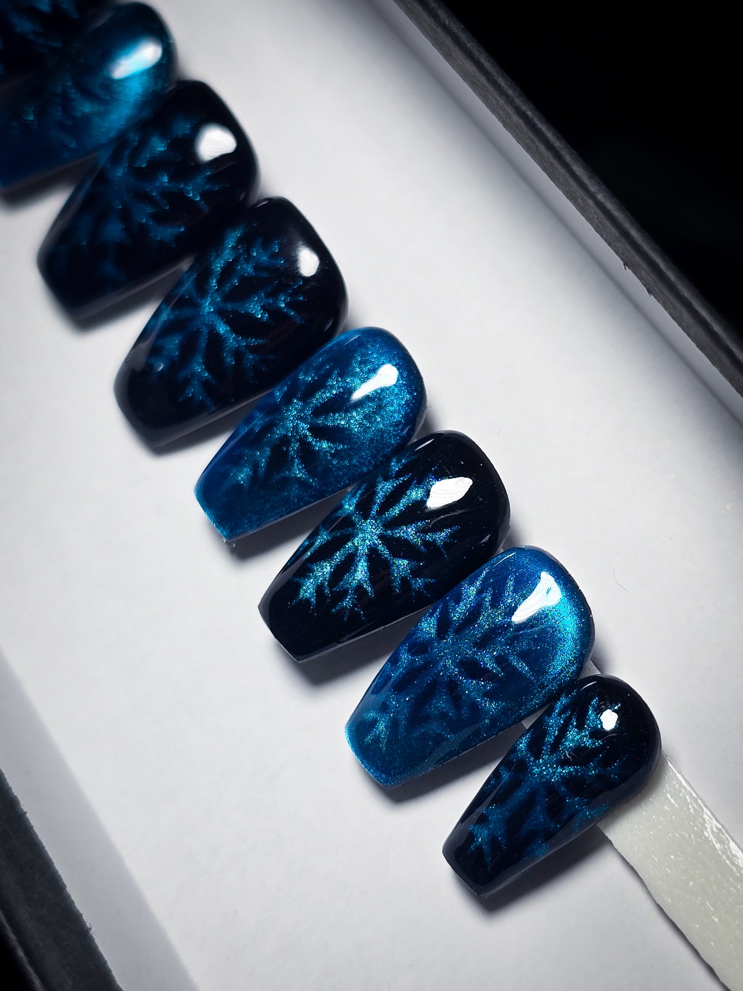 Winter Wonder Press on Nail Set
