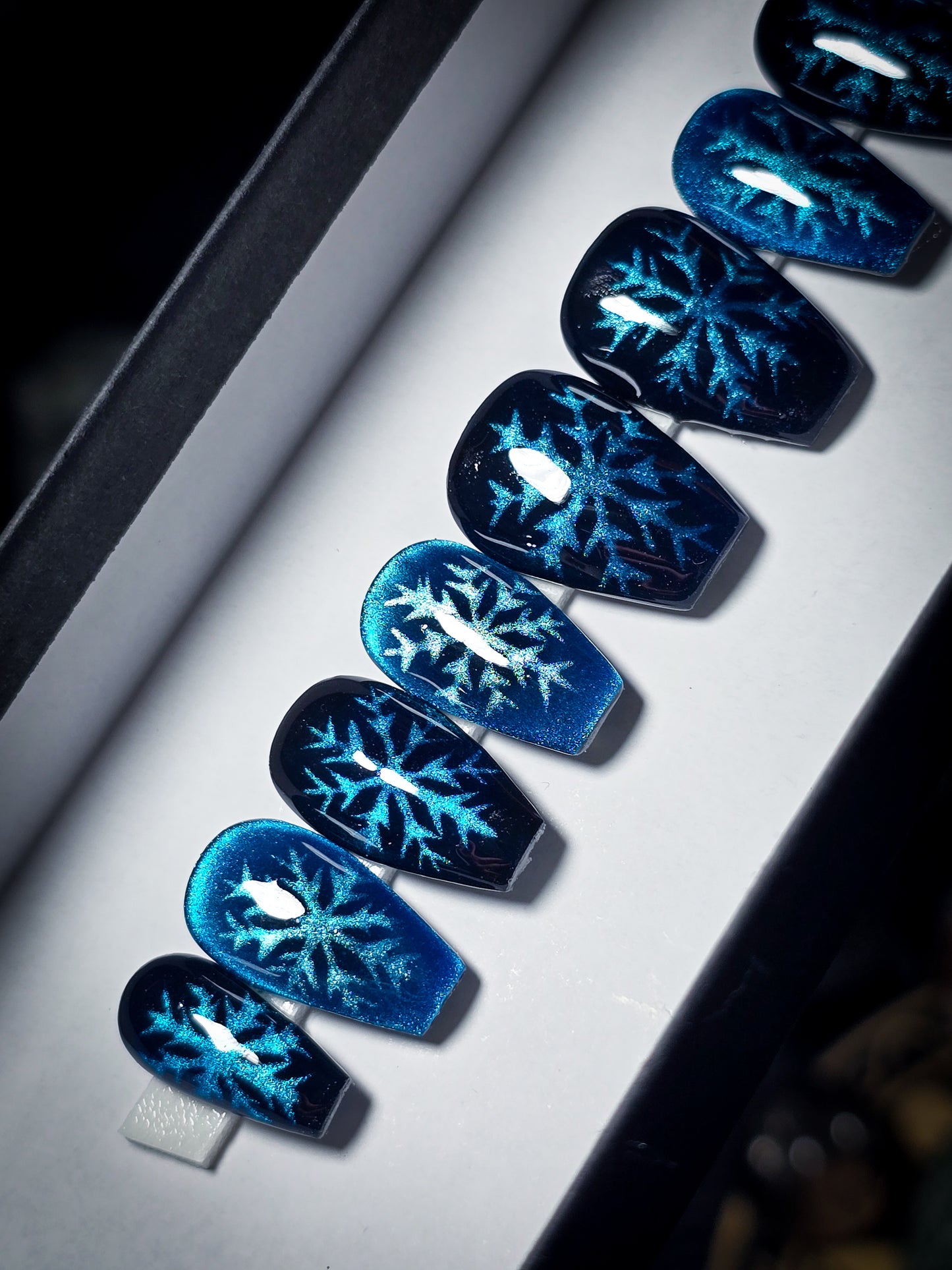 Winter Wonder Press on Nail Set
