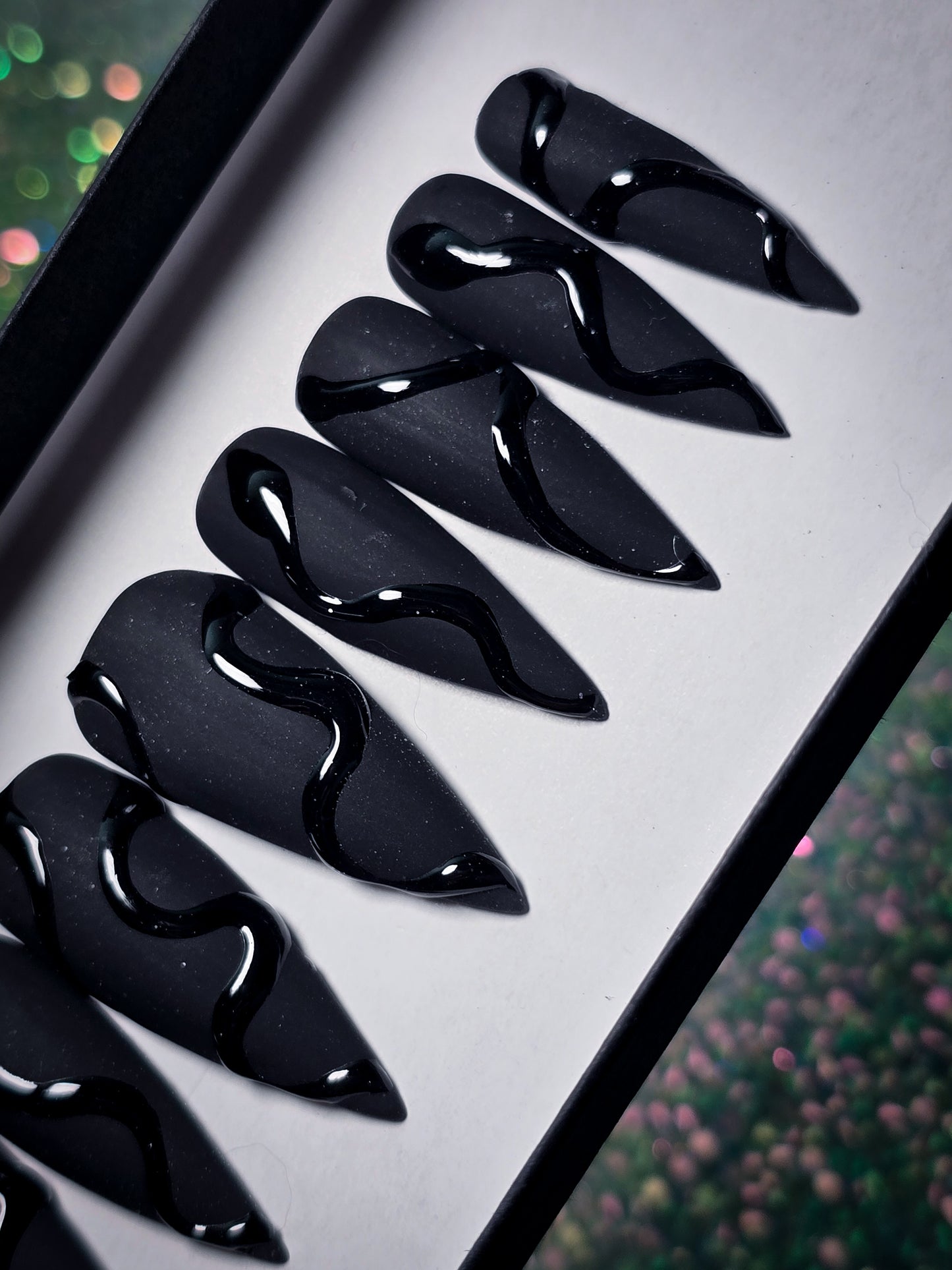 Venom Press on Nail set
