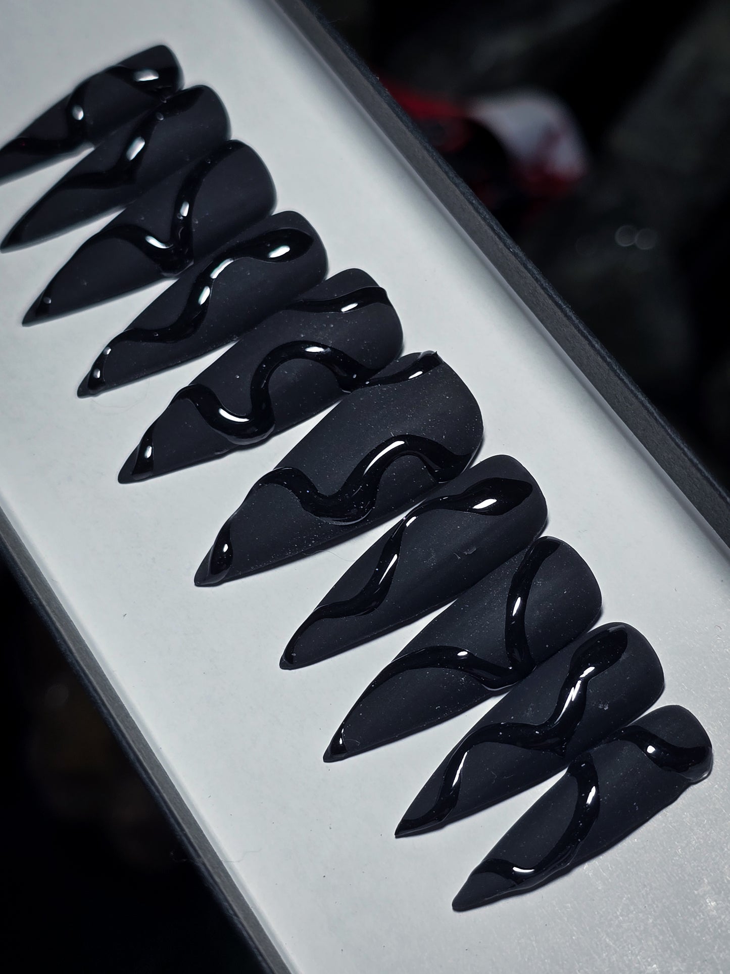 Venom Press on Nail set