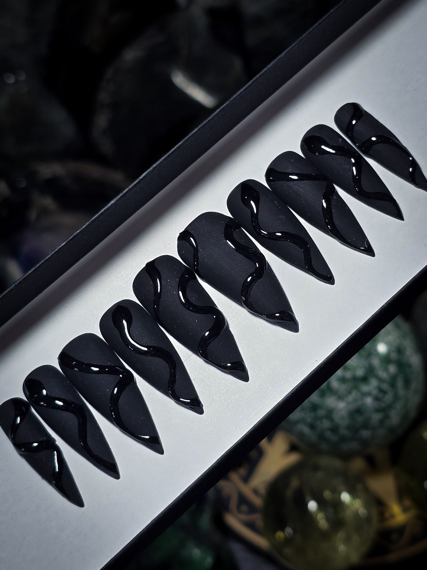 Venom Press on Nail set