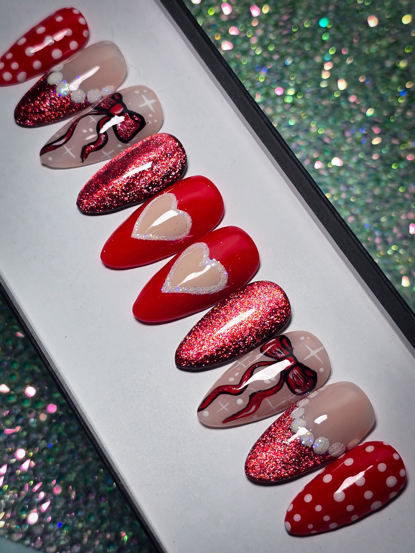 Holiday Heart Press on Nails