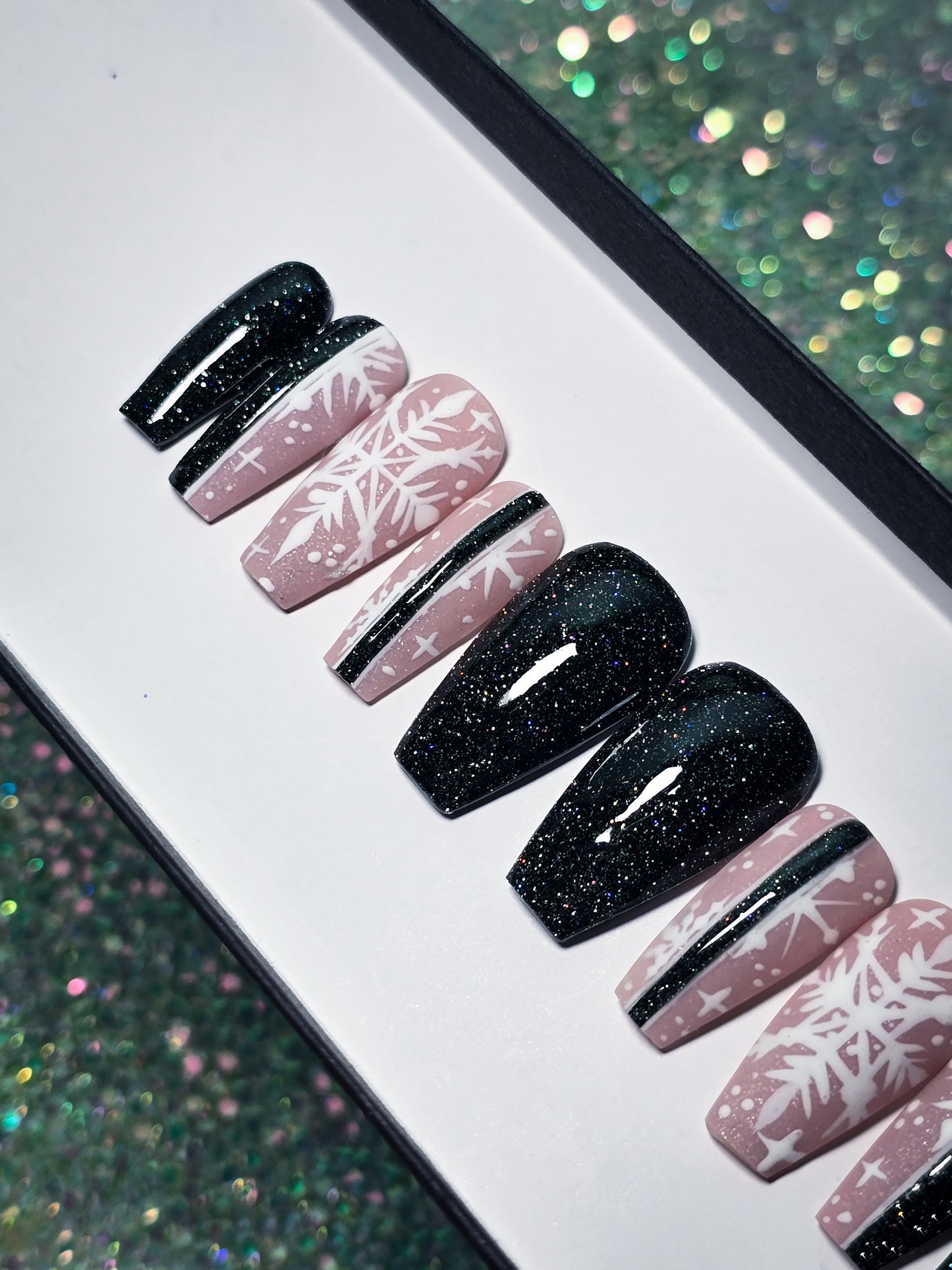 Glittering Frost Press on Nail Set