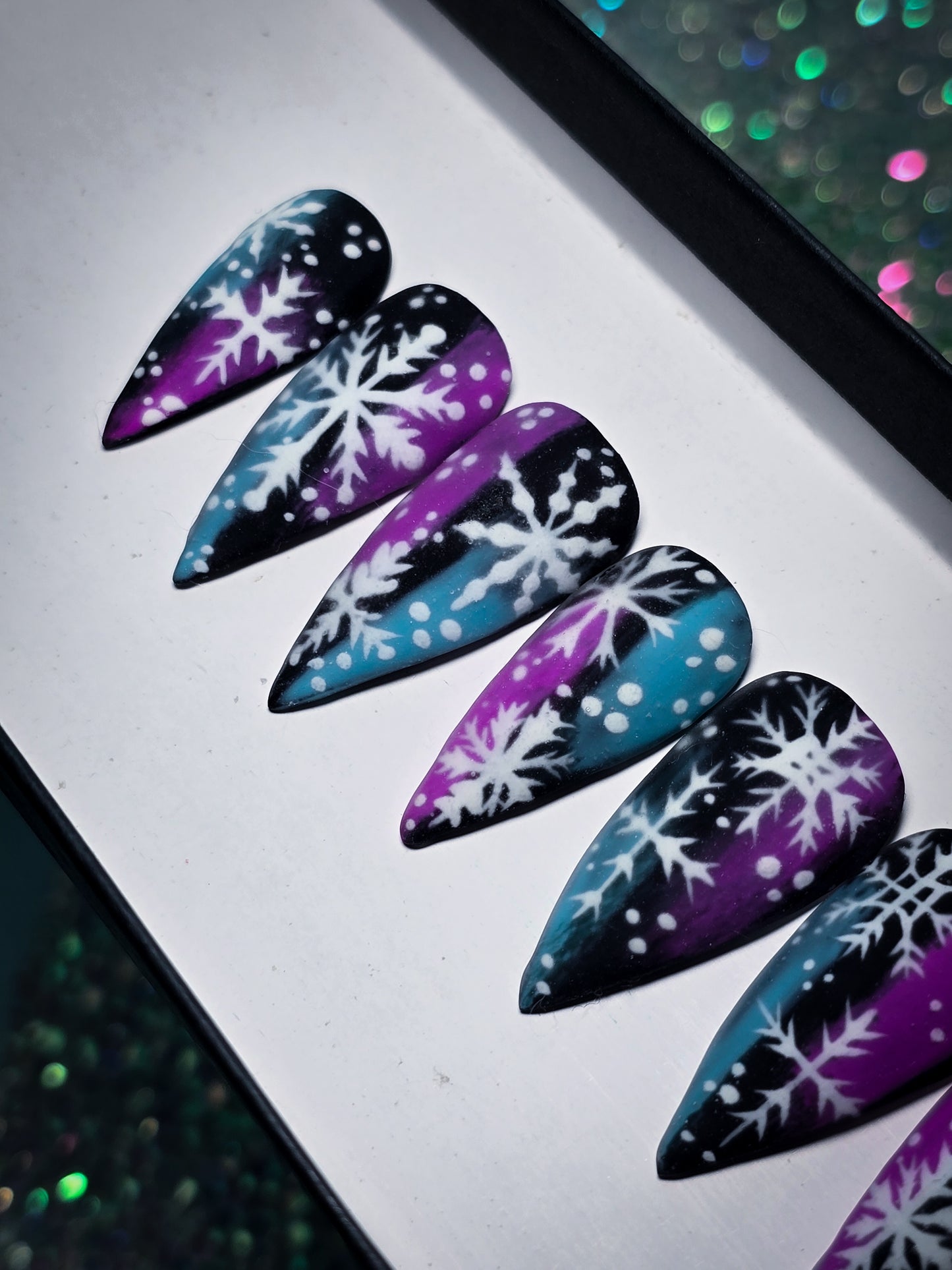 Cosmic Winter (Glow in the Dark) Press on Nail Set