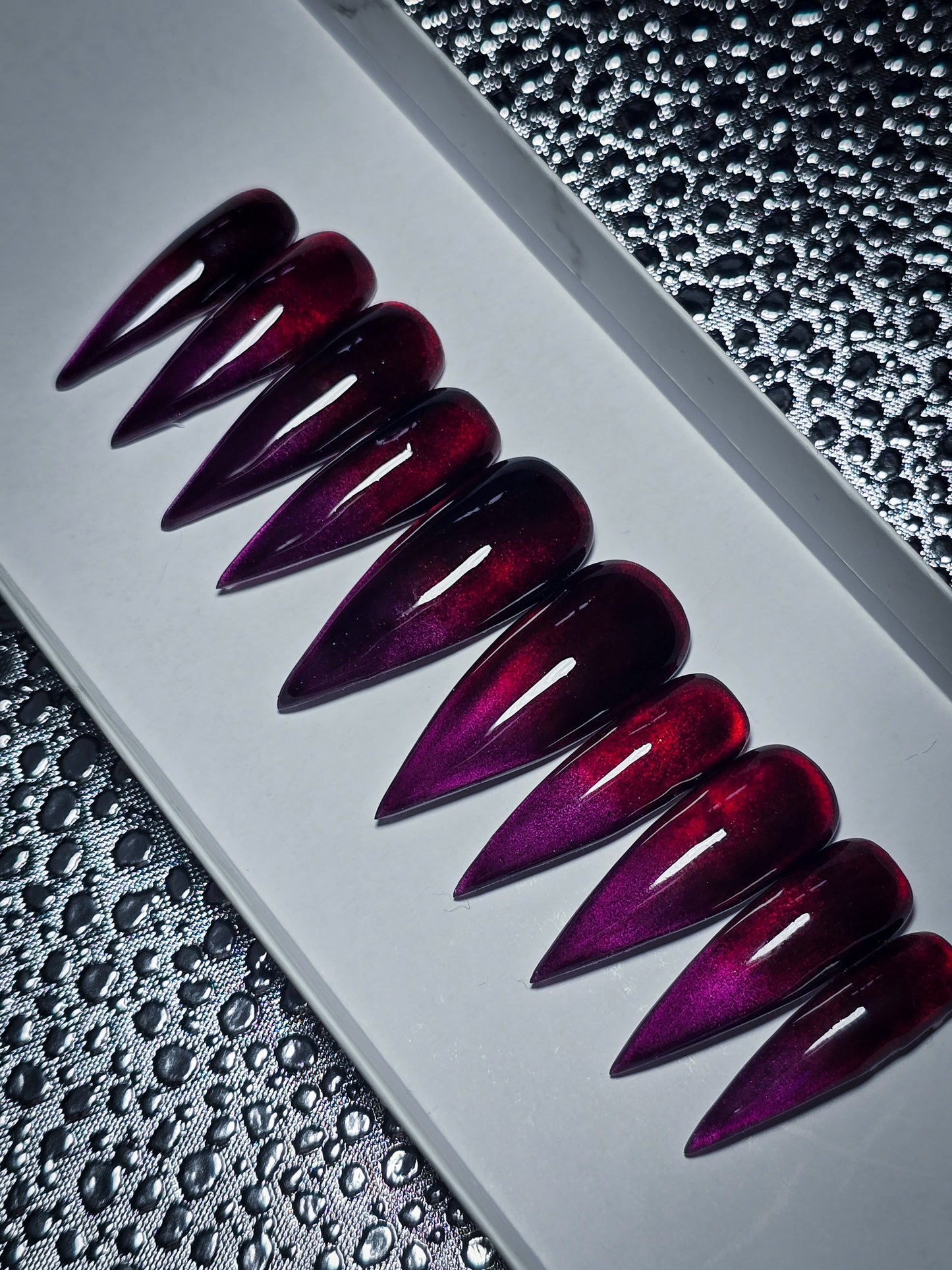 Crimson Eclipse Press on Nail Set