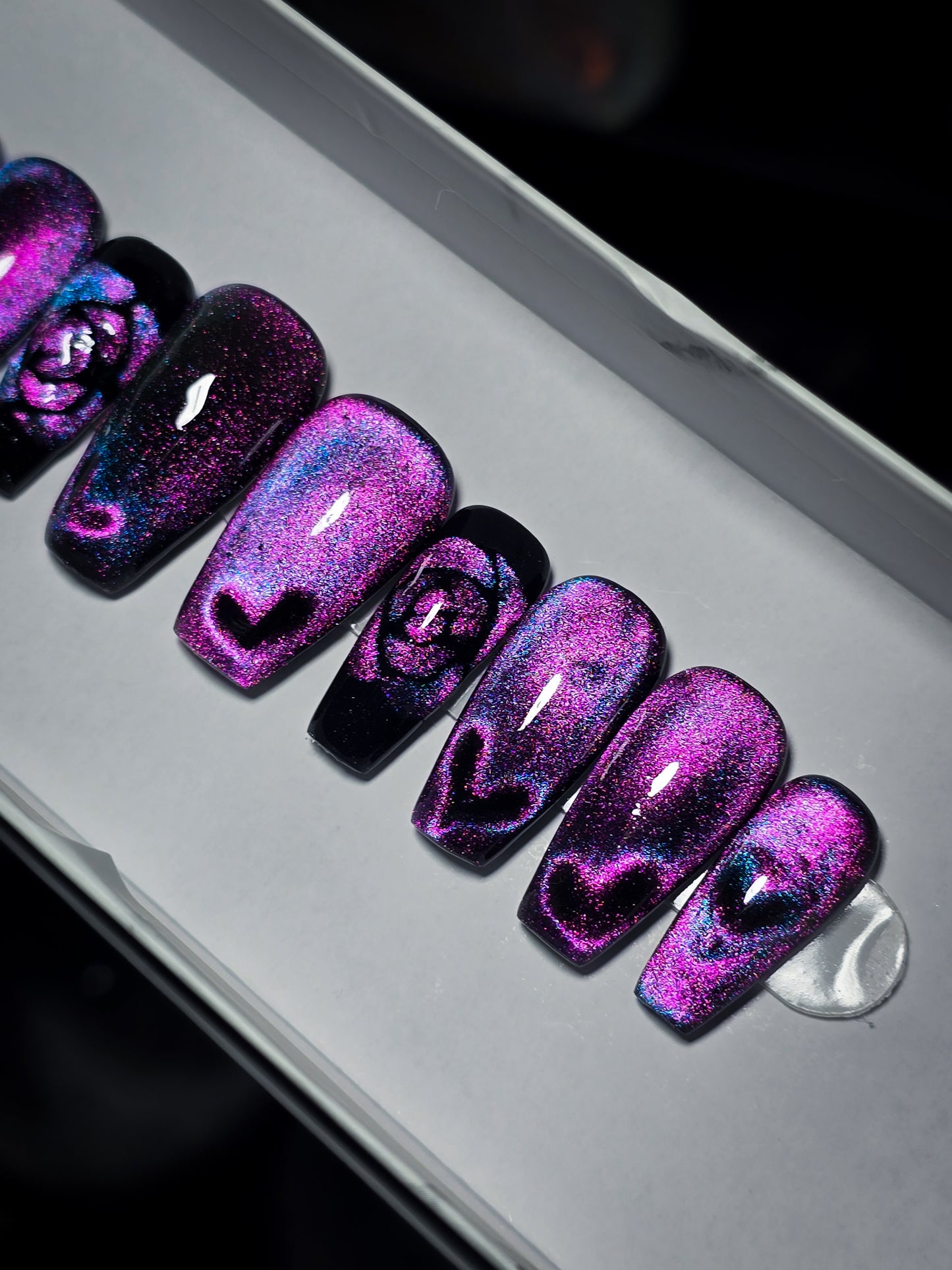 Midnight Heart Press on Nail set