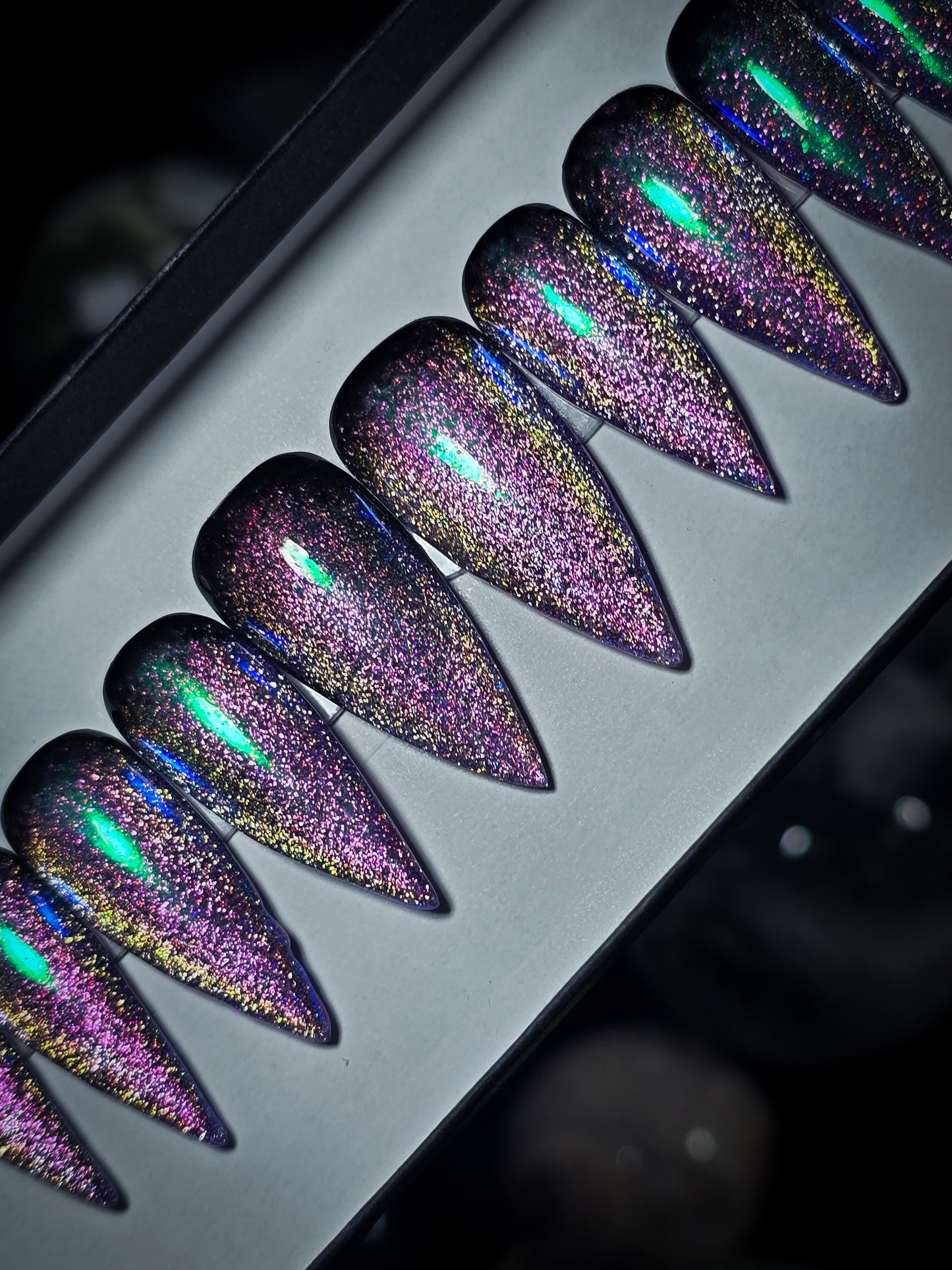 Mystic Veil Press on Nail Set