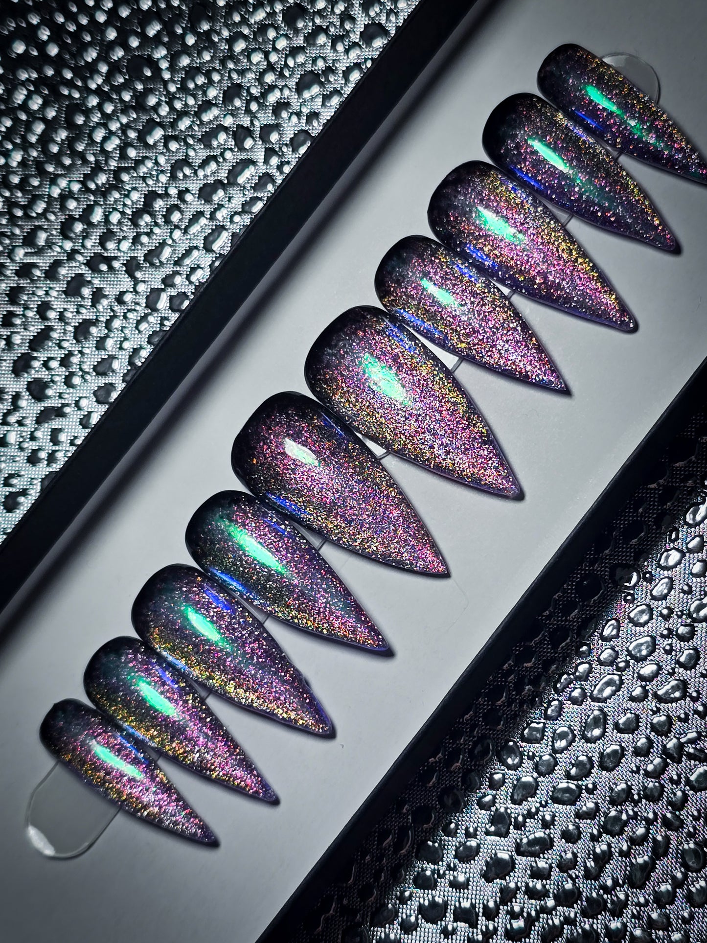 Mystic Veil Press on Nail Set