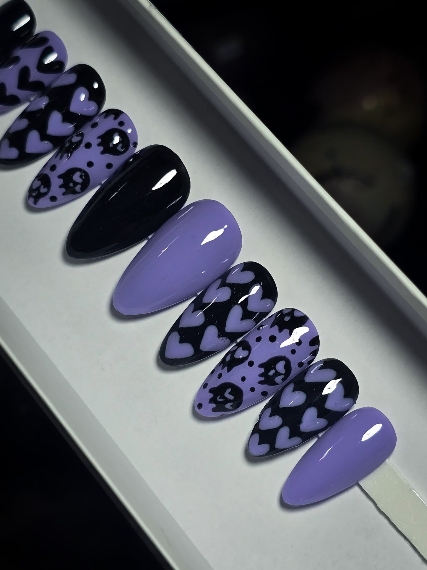 Purple Heart Skulls Press on Nail Set