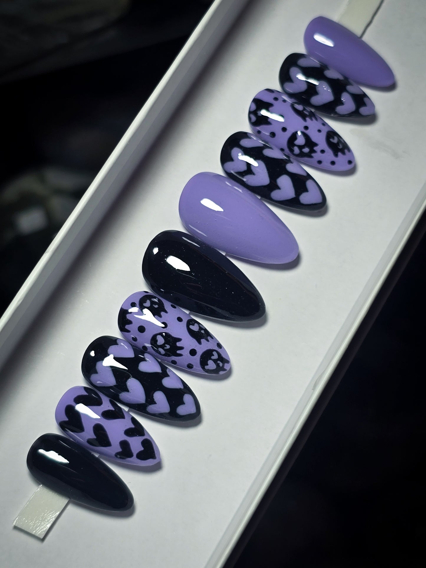 Purple Heart Skulls Press on Nail Set