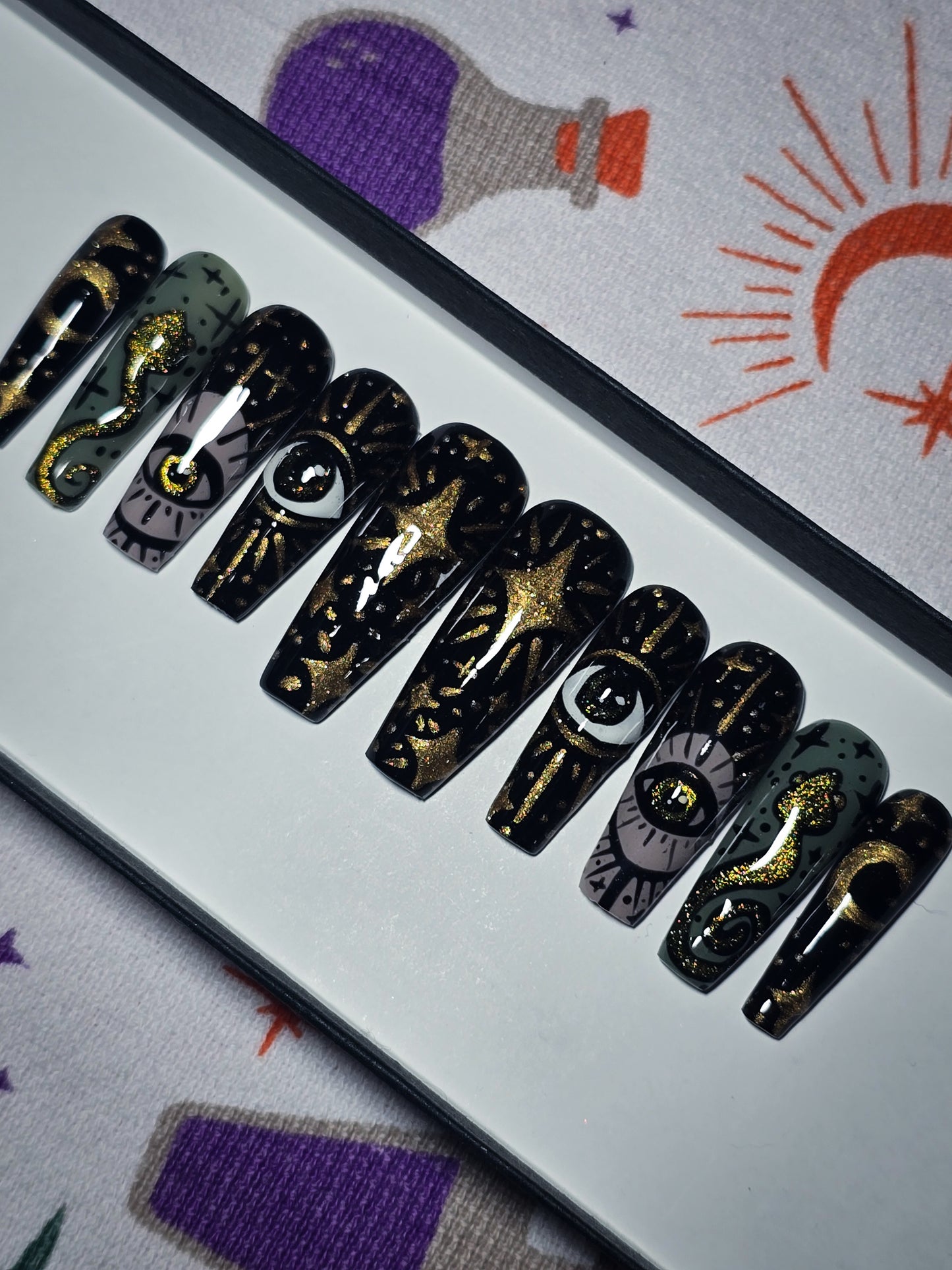 Serpents Fortune Press on Nail Set