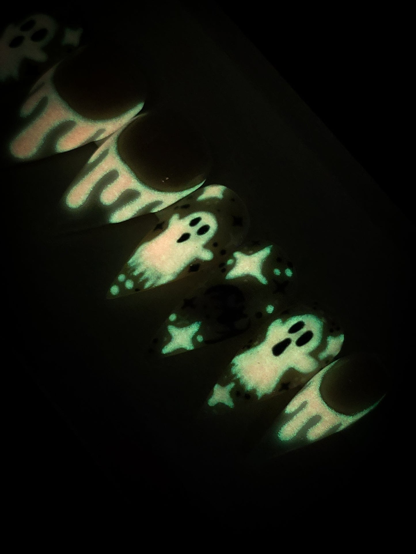 Boo After Dark (Glow in the Dark) Press on Nail Set