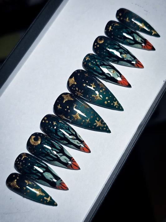 Starlit Hollow Press on Nail Set