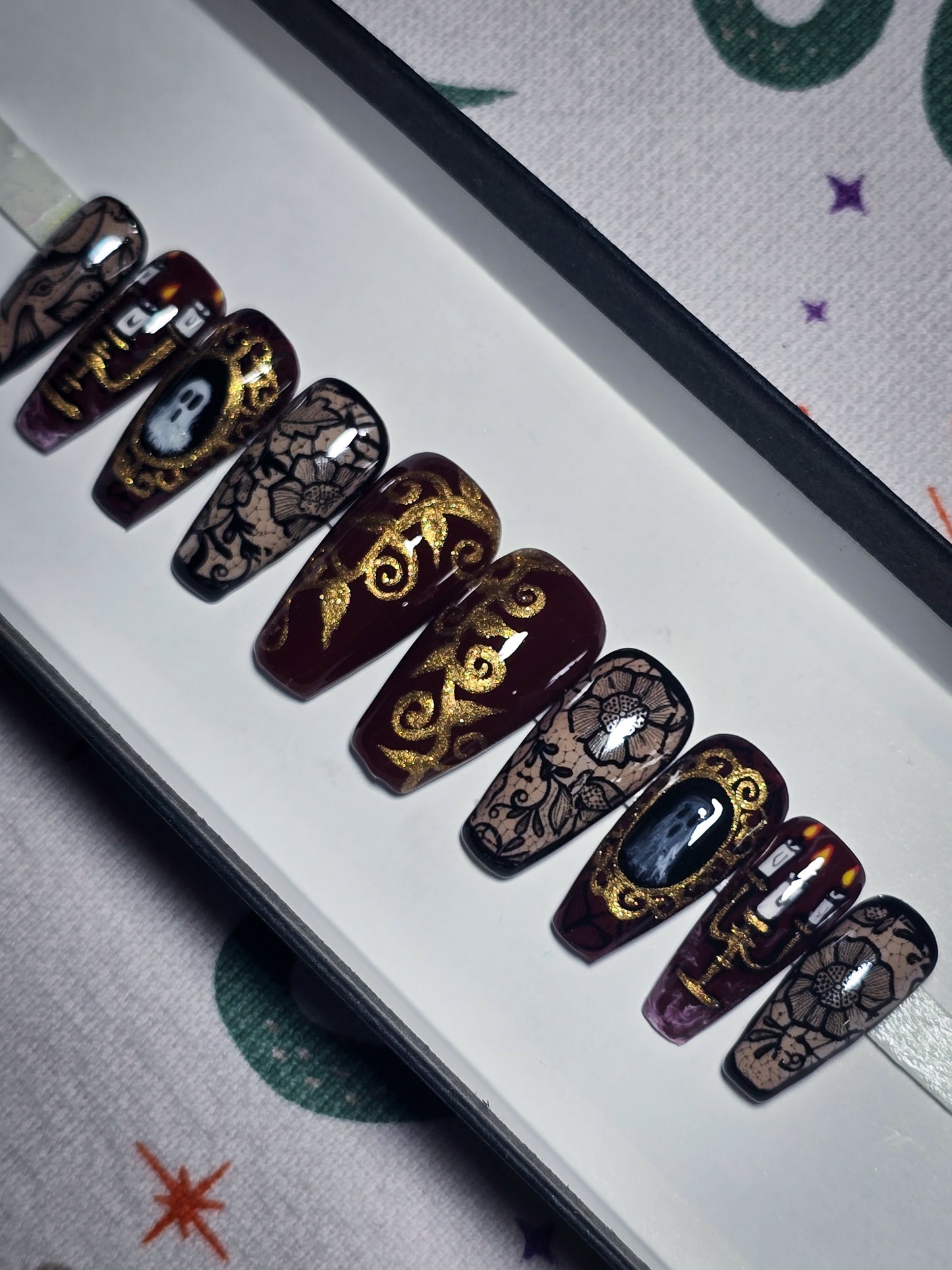 The Haunter Parlor Press on Nail Set