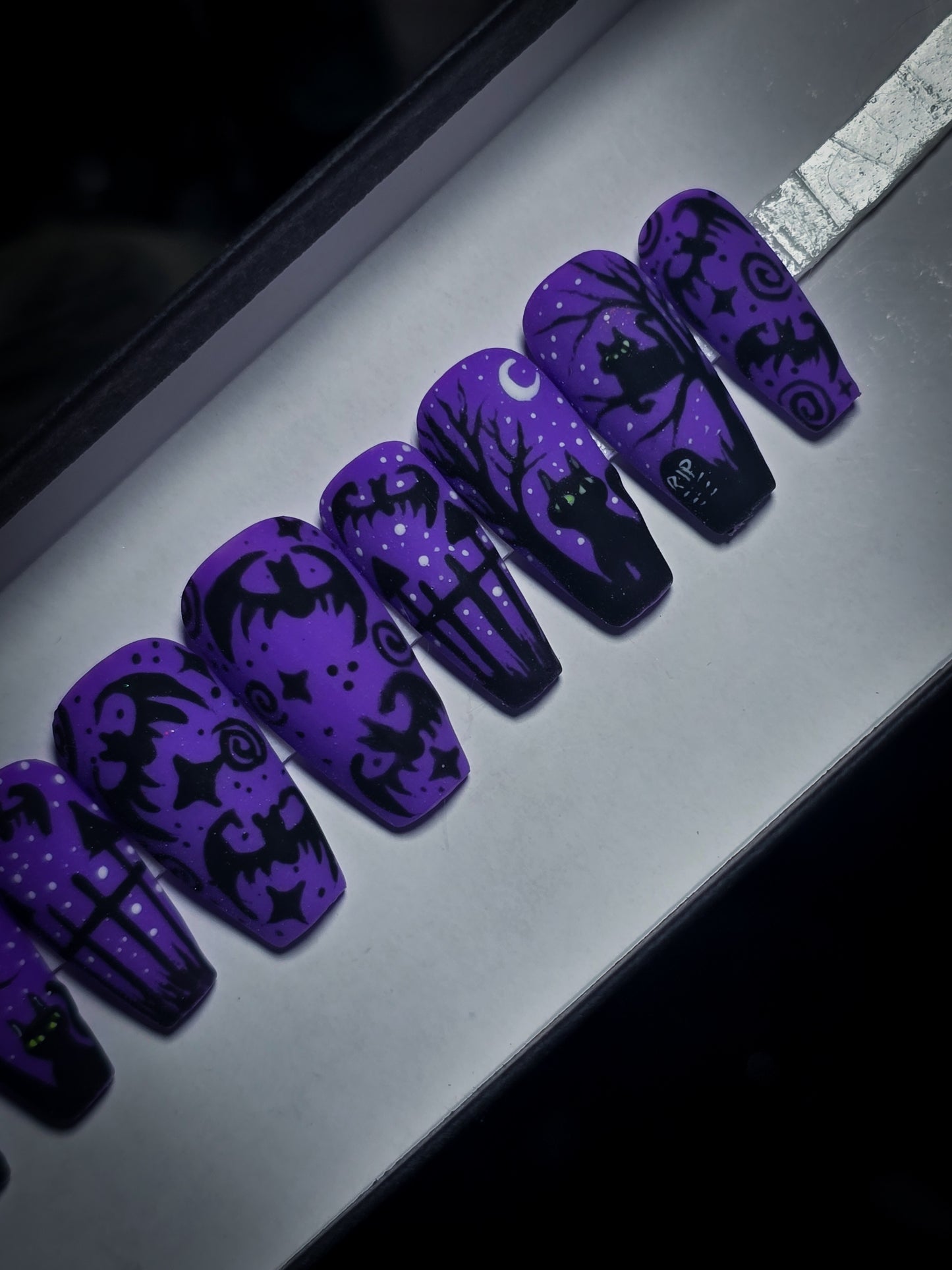 The Witching Grounds (Glow in the Dark) Press on Nail Set