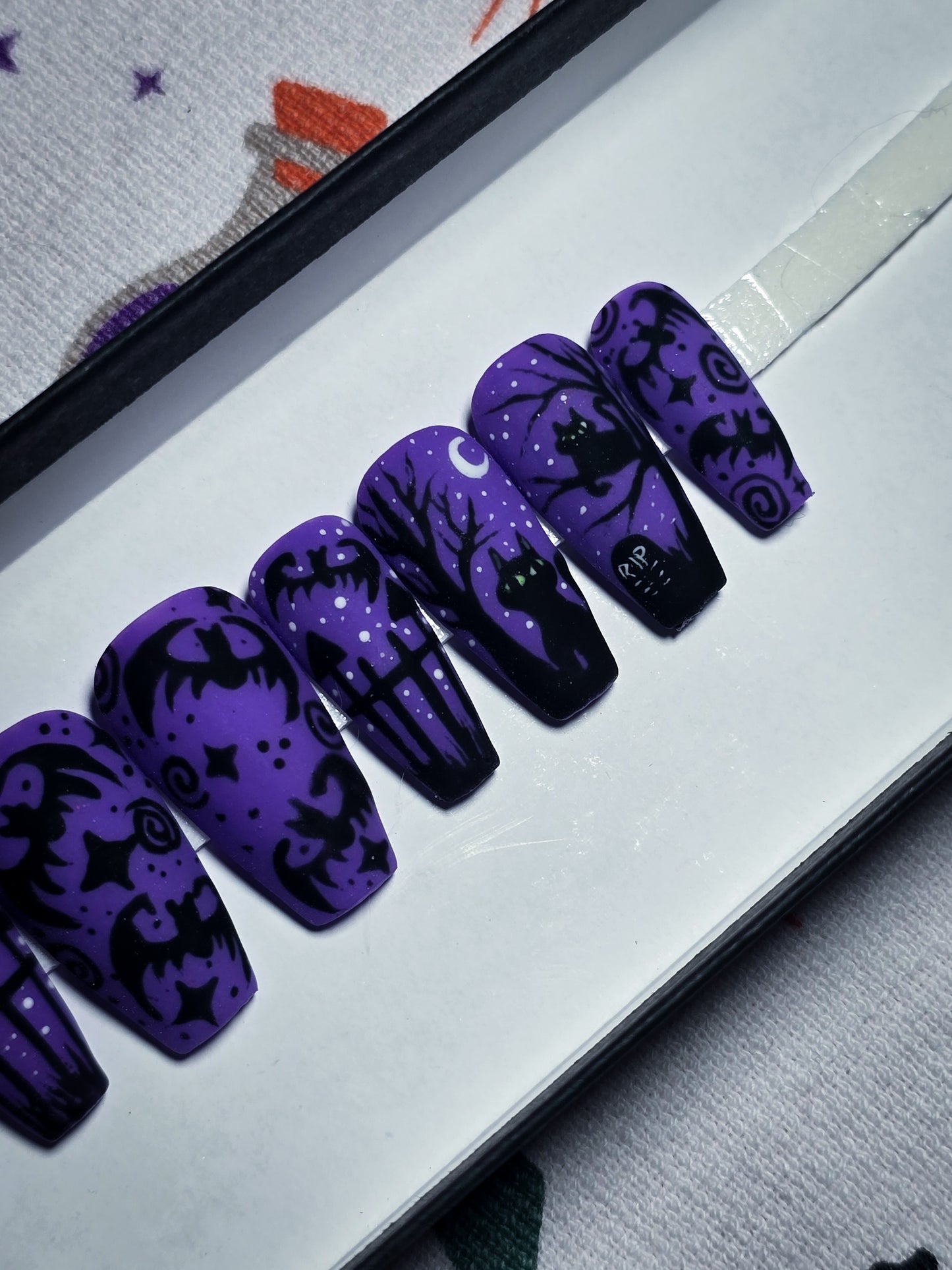 The Witching Grounds (Glow in the Dark) Press on Nail Set